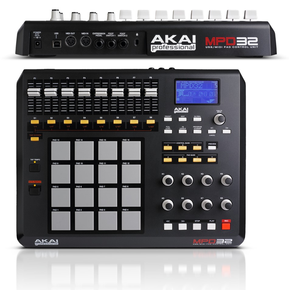 AKAI MPD32