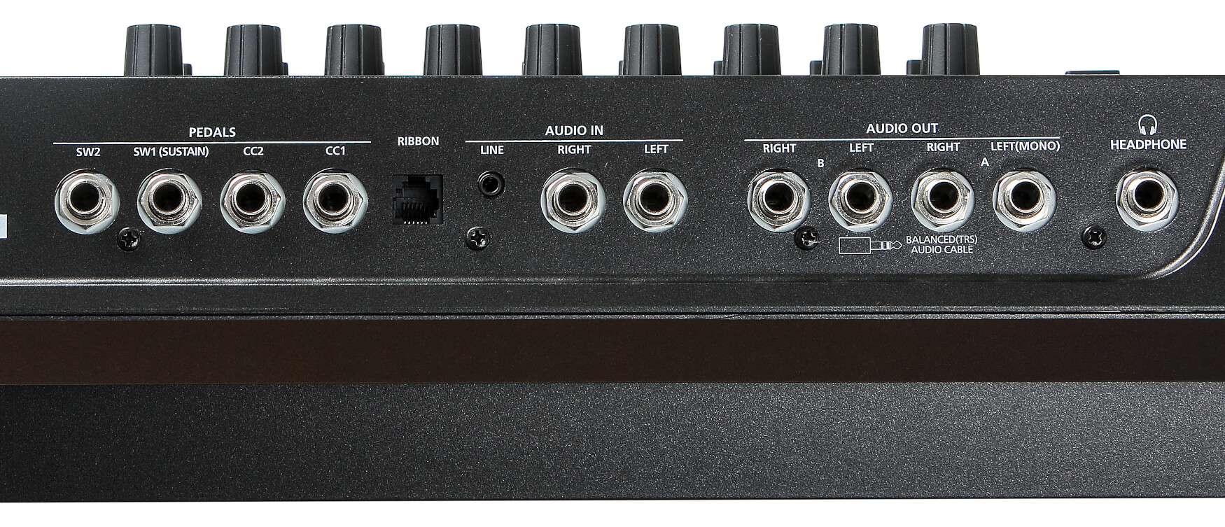 Syntezator KURZWEIL PC4-7 - miniatura