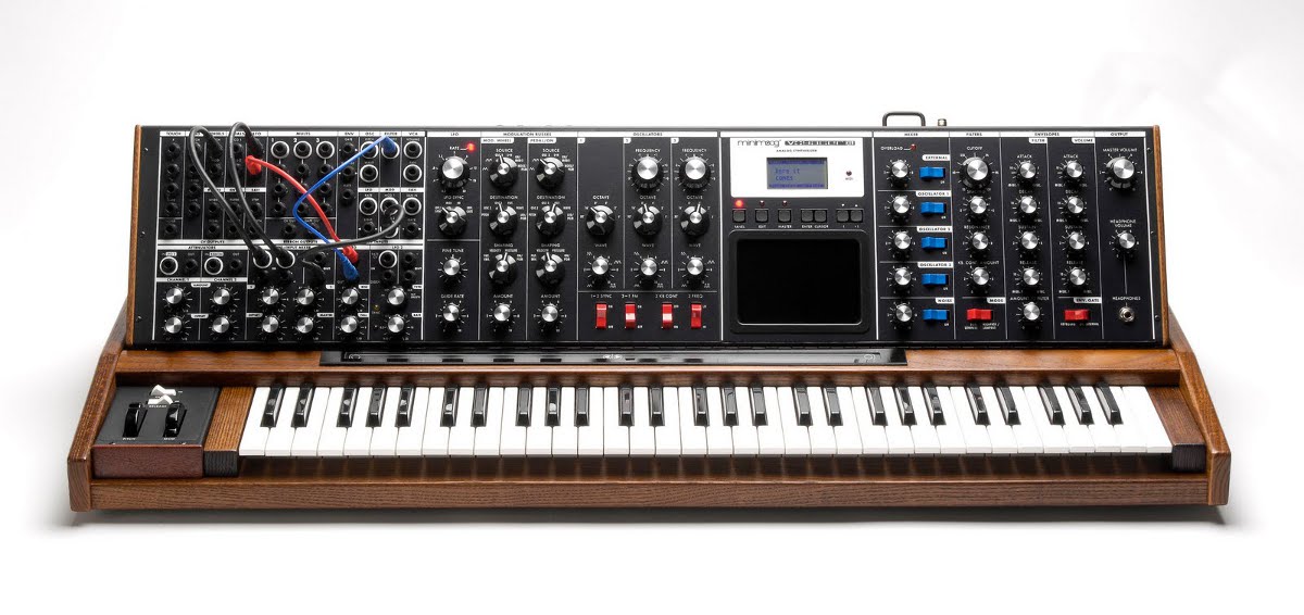 Moog MINIMOOG Voyager XL