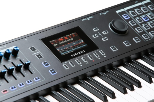 Syntezator KURZWEIL PC4 SE - miniatura