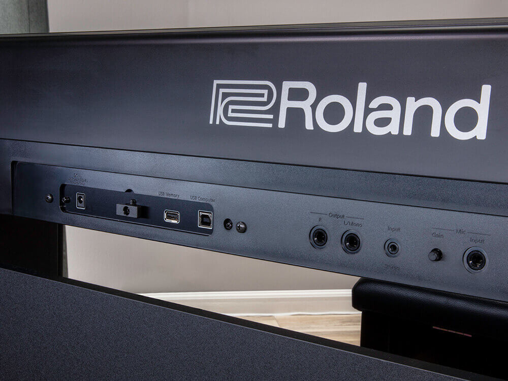 Pianino cyfrowe Roland FP-E50 + NOGI - miniatura