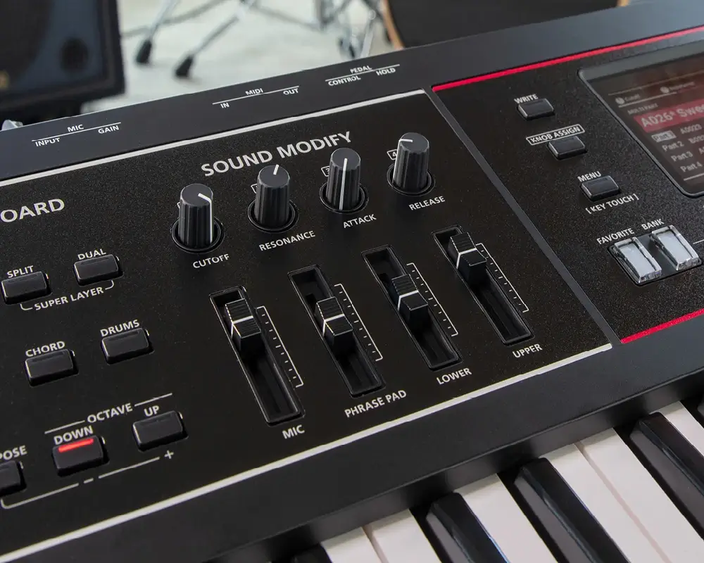 Syntezator Roland JUNO-D8 - miniatura