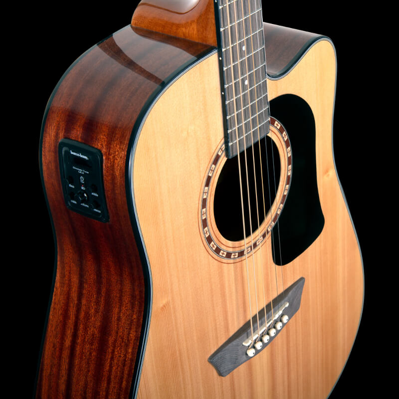 Zestaw z gitarą elektroakustyczną Washburn AD 5 CE N Pack - miniatura